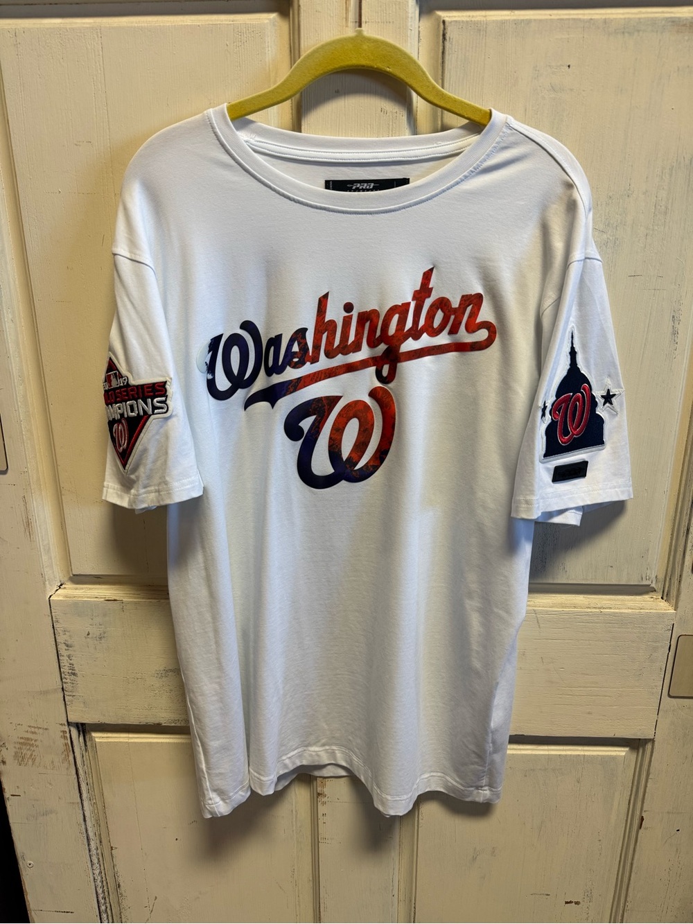 Men’s Washington Nationals 2019 World Series Champions T-Shirt